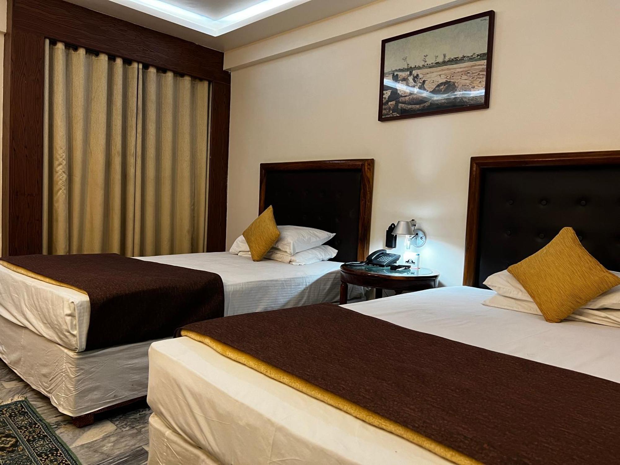 Hotel Galaxy Karachi Luaran gambar
