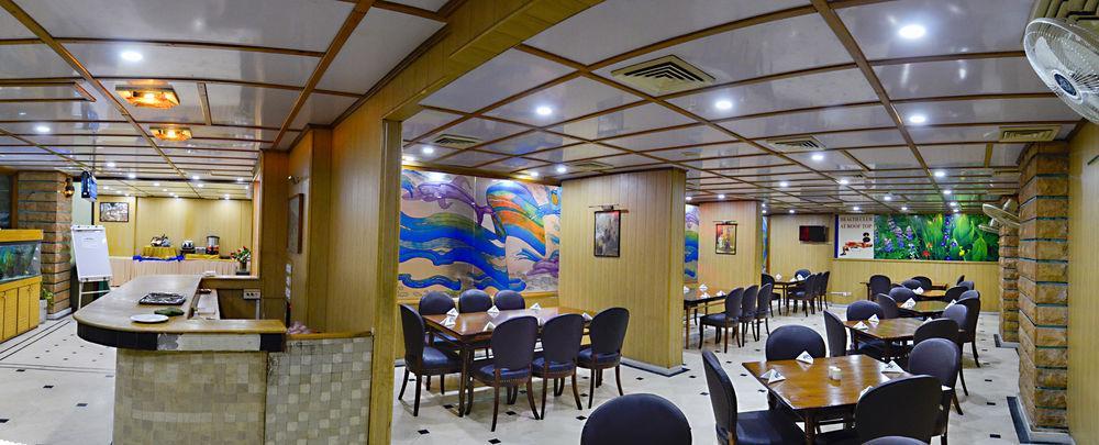 Hotel Galaxy Karachi Luaran gambar