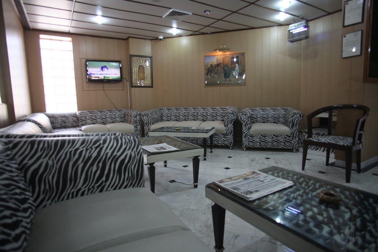 Hotel Galaxy Karachi Luaran gambar
