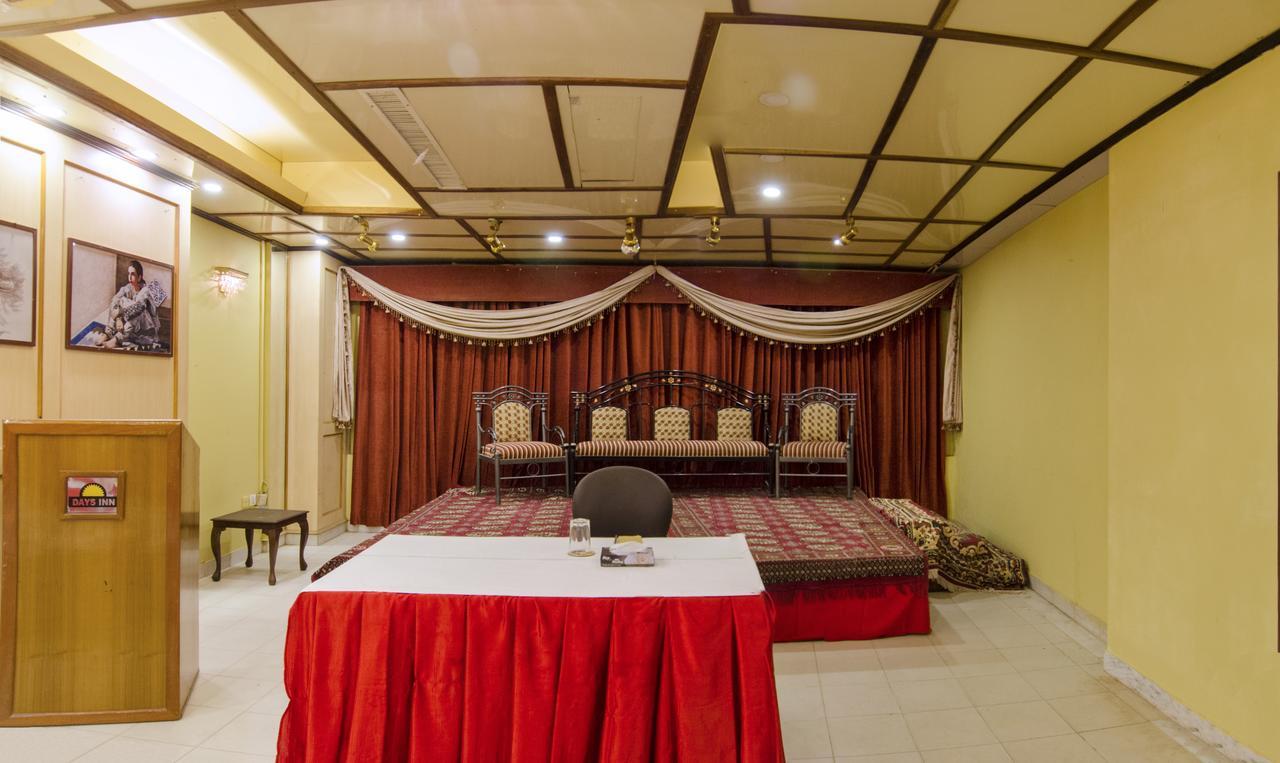 Hotel Galaxy Karachi Luaran gambar