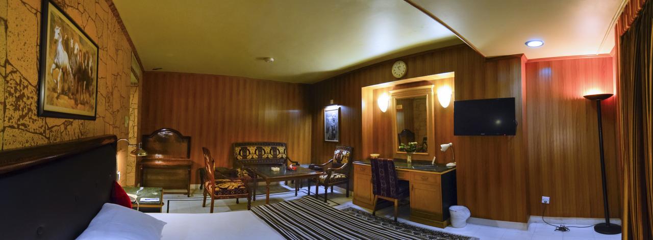 Hotel Galaxy Karachi Luaran gambar
