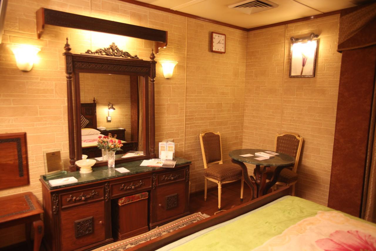Hotel Galaxy Karachi Luaran gambar